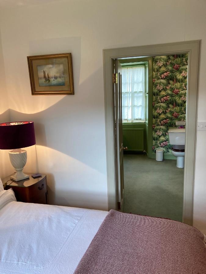 Bedrule Old Manse B&B Hawick Ngoại thất bức ảnh