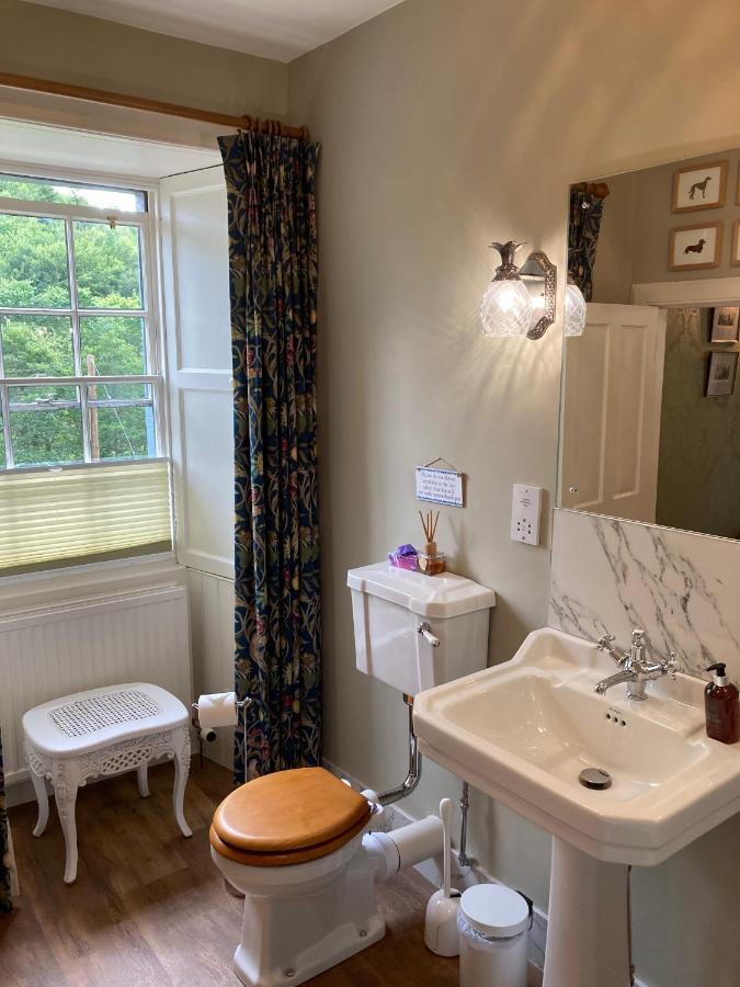 Bedrule Old Manse B&B Hawick Ngoại thất bức ảnh
