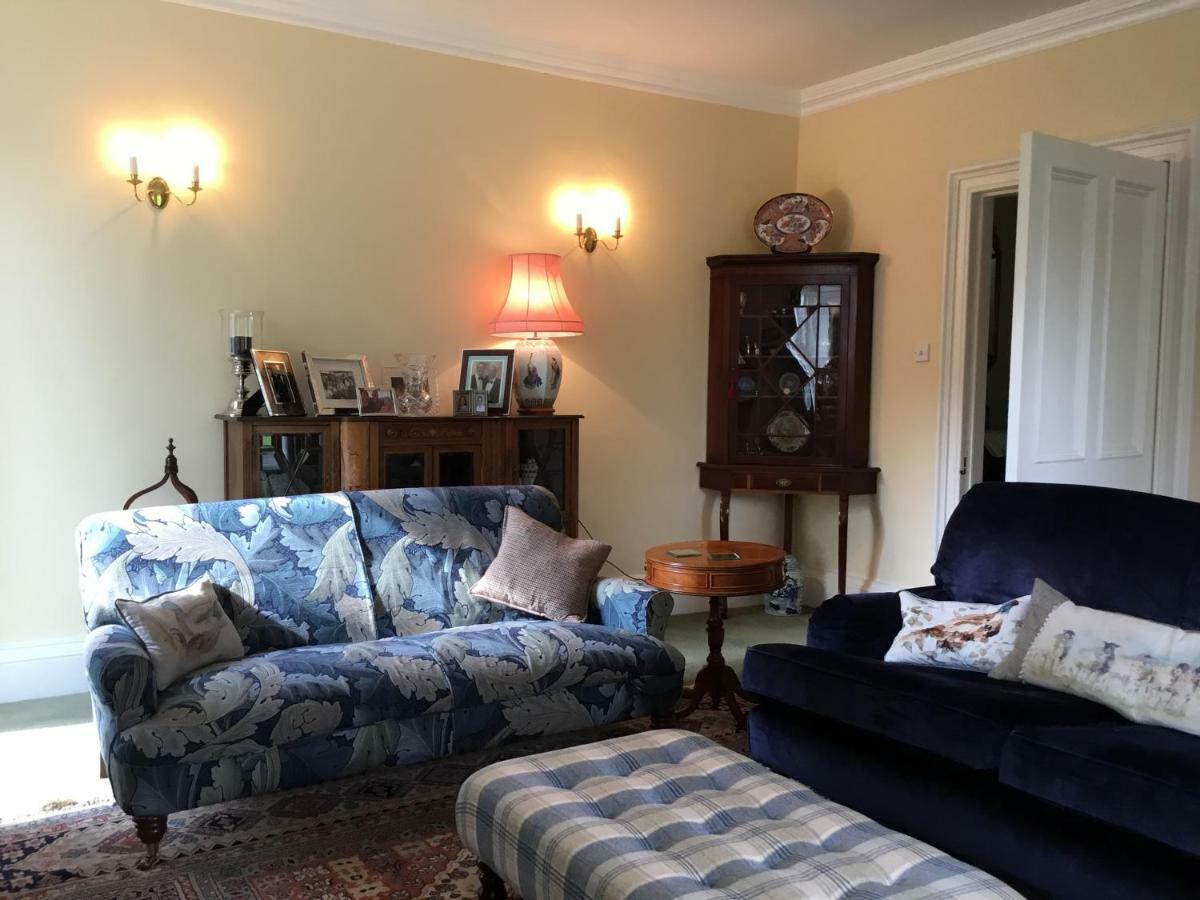 Bedrule Old Manse B&B Hawick Ngoại thất bức ảnh